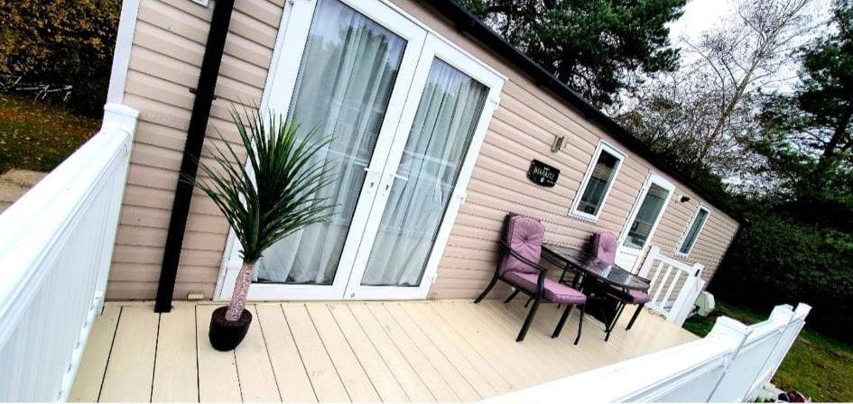 פרנדאון 5 Geranium, Holiday Home In Oakdene Forest Park מראה חיצוני תמונה
